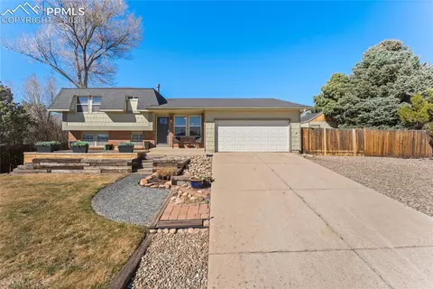 2012 E Flintlock Ter, Colorado Springs, CO 80920