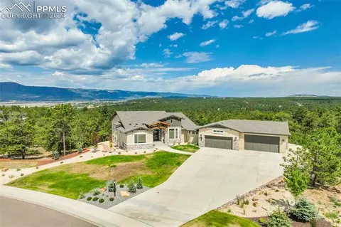 680 Panoramic Dr, Monument, CO 80132 photo 2