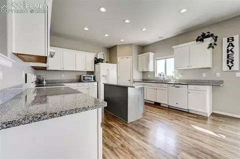 9332 Bethpage Rd, Peyton, CO 80831 photo 6