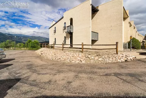 938 Fontmore Rd #C, Colorado Springs, CO 80904