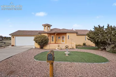 2025 W Keota Dr, Pueblo, CO 81007