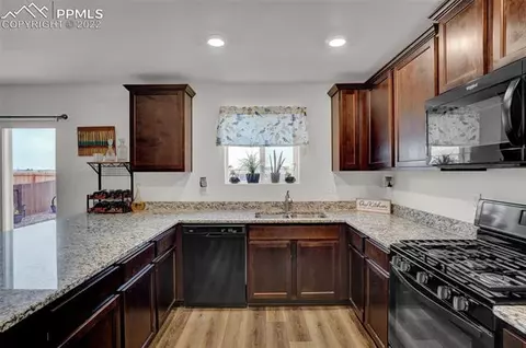 47372 Lilac Ave, Bennett, CO 80102 photo 11