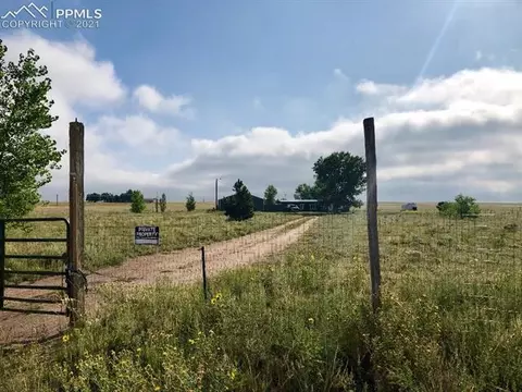 6425 J D Johnson Rd, Peyton, CO 80831 photo 11