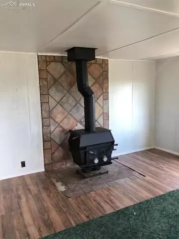6425 J D Johnson Rd, Peyton, CO 80831 photo 5