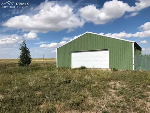 6425 J D Johnson Rd, Peyton, CO 80831 photo 9