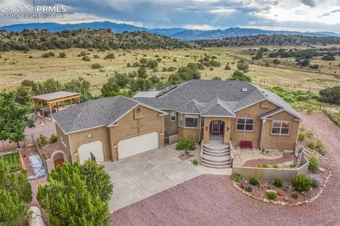 222 Hardrock Ct, Canon City, CO 81212