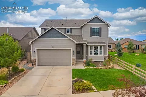 6815 Mustang Rim Dr, Colorado Springs, CO 80923