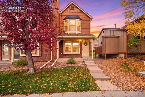 6816 Overland Dr, Colorado Springs, CO 80919