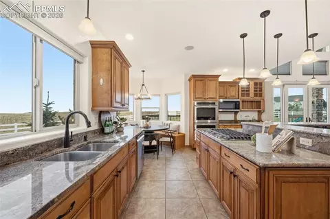 Kitchen - 12124 Oregon Wagon Trl, Peyton, CO 80831 photo 2 of 3