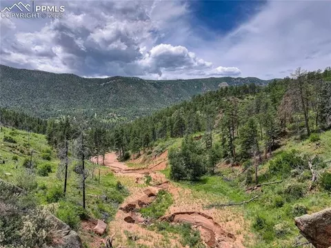 6085 Wellington Rd, Cascade, CO 80809 photo 13