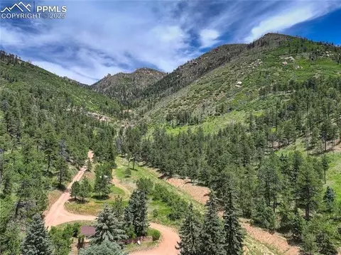 6085 Wellington Rd, Cascade, CO 80809 photo 5