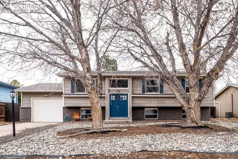 3935 Sinnes Ln, Colorado Springs, CO 80911