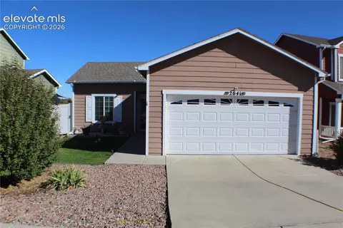 2041 Oneal Ave, Pueblo, CO 81004