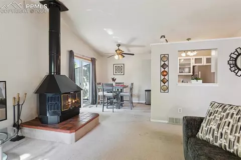 5026 Barnes Rd, Colorado Springs, CO 80917