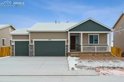 9729 Pennycress Dr, Colorado Springs, CO 80925