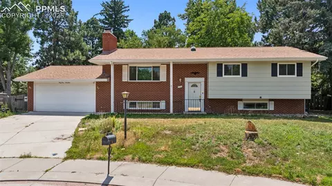 4145 Hollow Rd, Colorado Springs, CO 80917