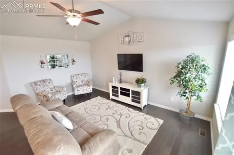 12757 Winding Glen Ln, Peyton, CO 80831 photo 9