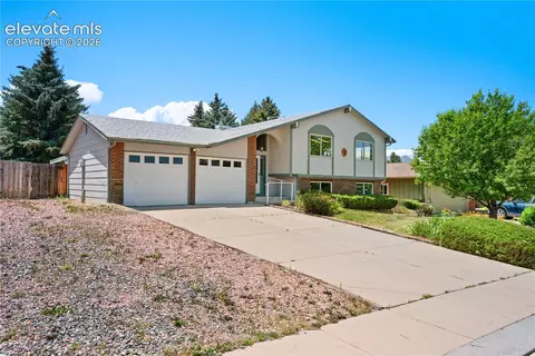 6560 Snowbird Dr, Colorado Springs, CO 80918