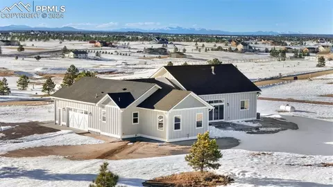 17615 Blacksmith Dr, Peyton, CO 80831 photo 1