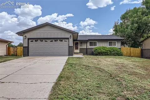 4909 Hackamore Dr, Colorado Springs, CO 80918