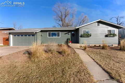 833 Crown Ridge Dr, Colorado Springs, CO 80904