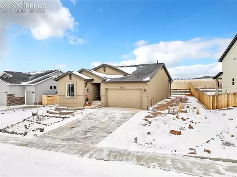 9360 Beaver Brook Dr, Colorado Springs, CO 80908