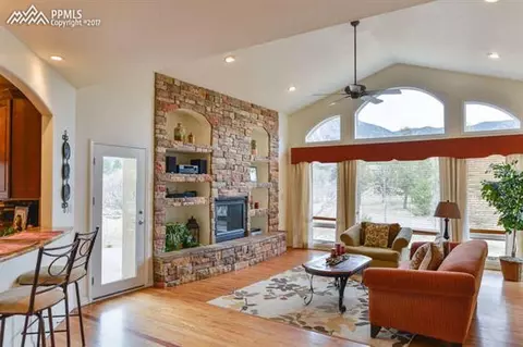 17875 Solitude Ct, Monument, CO 80132 photo 7