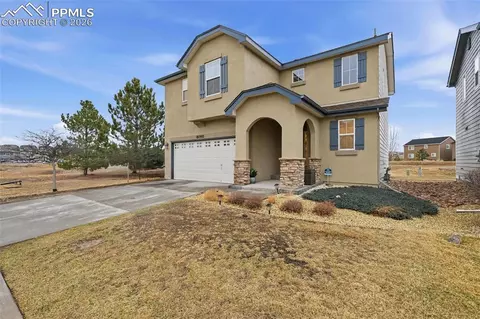 1902 Wildwood Pass Dr, Colorado Springs, CO 80921