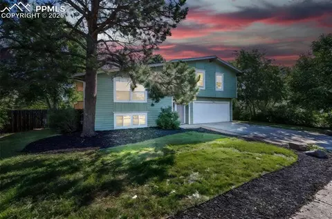 2660 Sunbird Dr, Colorado Springs, CO 80918
