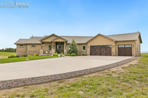4808 Silver Nell Dr, Colorado Springs, CO 80908