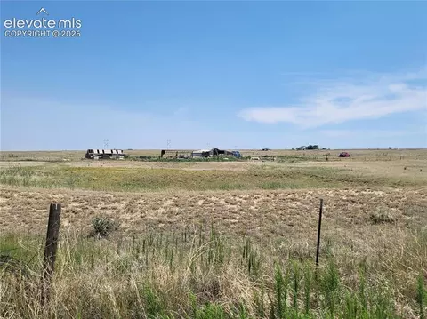28920 Sanborn Rd, Yoder, CO 80864 photo 2