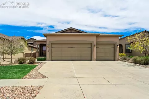 8125 Mount Hope Dr, Colorado Springs, CO 80924