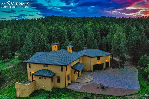 419 Lucky Lady Dr, Woodland Park, CO 80863