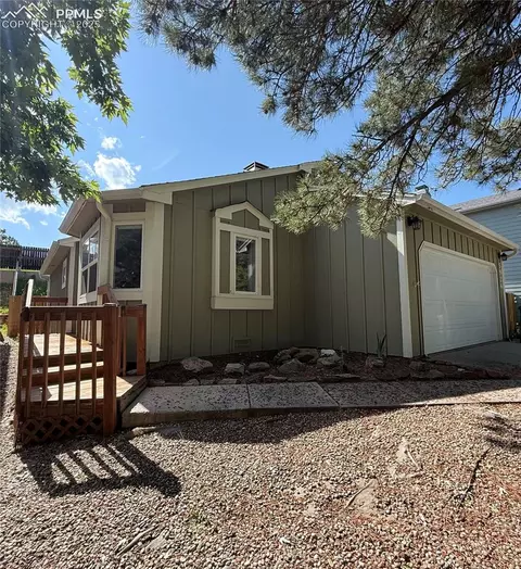 5926 Wisteria Dr, Colorado Springs, CO 80919