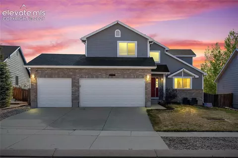 5889 Huerfano Dr, Colorado Springs, CO 80923