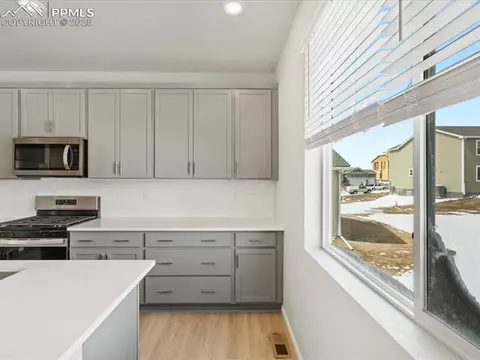 10636 Waterloo Dr, Peyton, CO 80831 photo 5