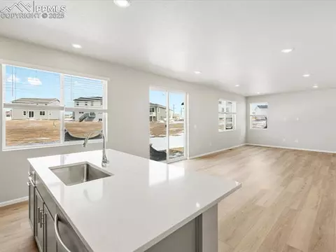 10636 Waterloo Dr, Peyton, CO 80831 photo 8