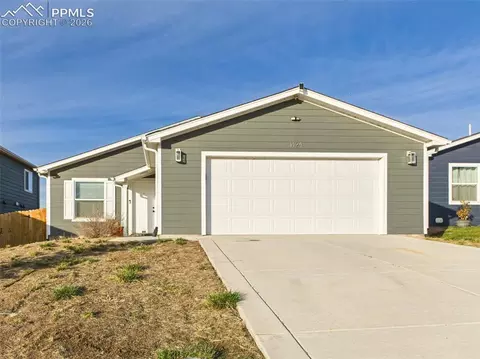 1424 Rivers Run Ave, Pueblo, CO 81001