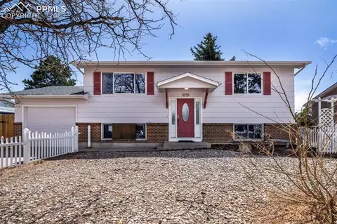 6773 Dale Rd, Colorado Springs, CO 80915