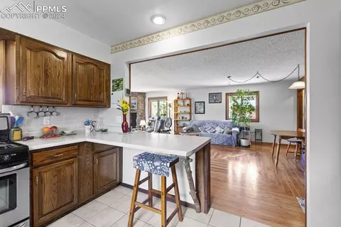 Kitchen - 1040 Cantiberry Rd, Divide, CO 80814 photo 4 of 4
