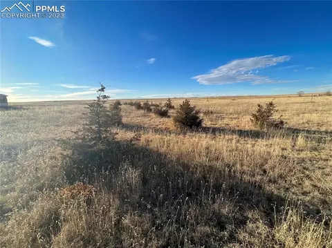 9350 Bowen Ln, Yoder, CO 80864 photo 6