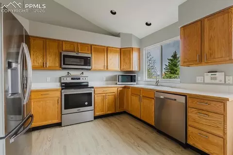 Kitchen - 8156 Oliver Rd, Peyton, CO 80831 photo 1 of 3