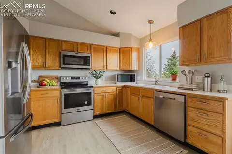 Kitchen - 8156 Oliver Rd, Peyton, CO 80831 photo 2 of 3
