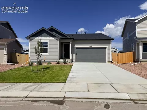 9319 Golden Buffs Dr, Colorado Springs, CO 80925