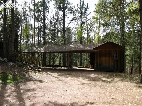 551 Calcite Dr, Divide, CO 80814 photo 2
