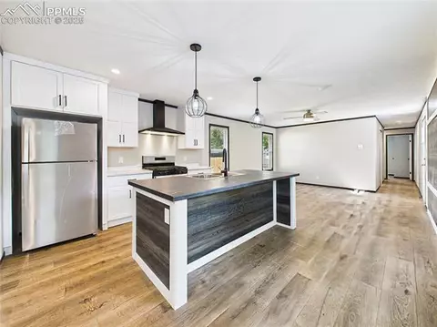 262 E Kipling Dr, Pueblo, CO 81007 photo 15