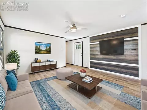 262 E Kipling Dr, Pueblo, CO 81007 photo 9