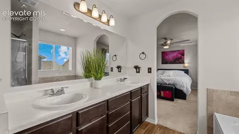 Bath - 7714 Cruzer Hts, Peyton, CO 80831 photo 2 of 3
