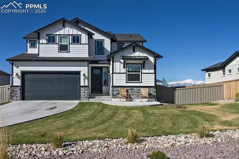 8211 Nat Love Dr, Colorado Springs, CO 80908