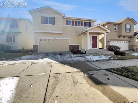 2163 Shady Aspen Dr, Colorado Springs, CO 80921